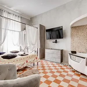 https://casa-gismondi.it-romehotels.com