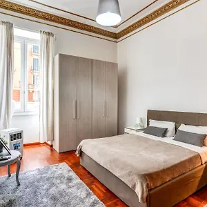 https://corso-trieste-62.it-romehotels.com